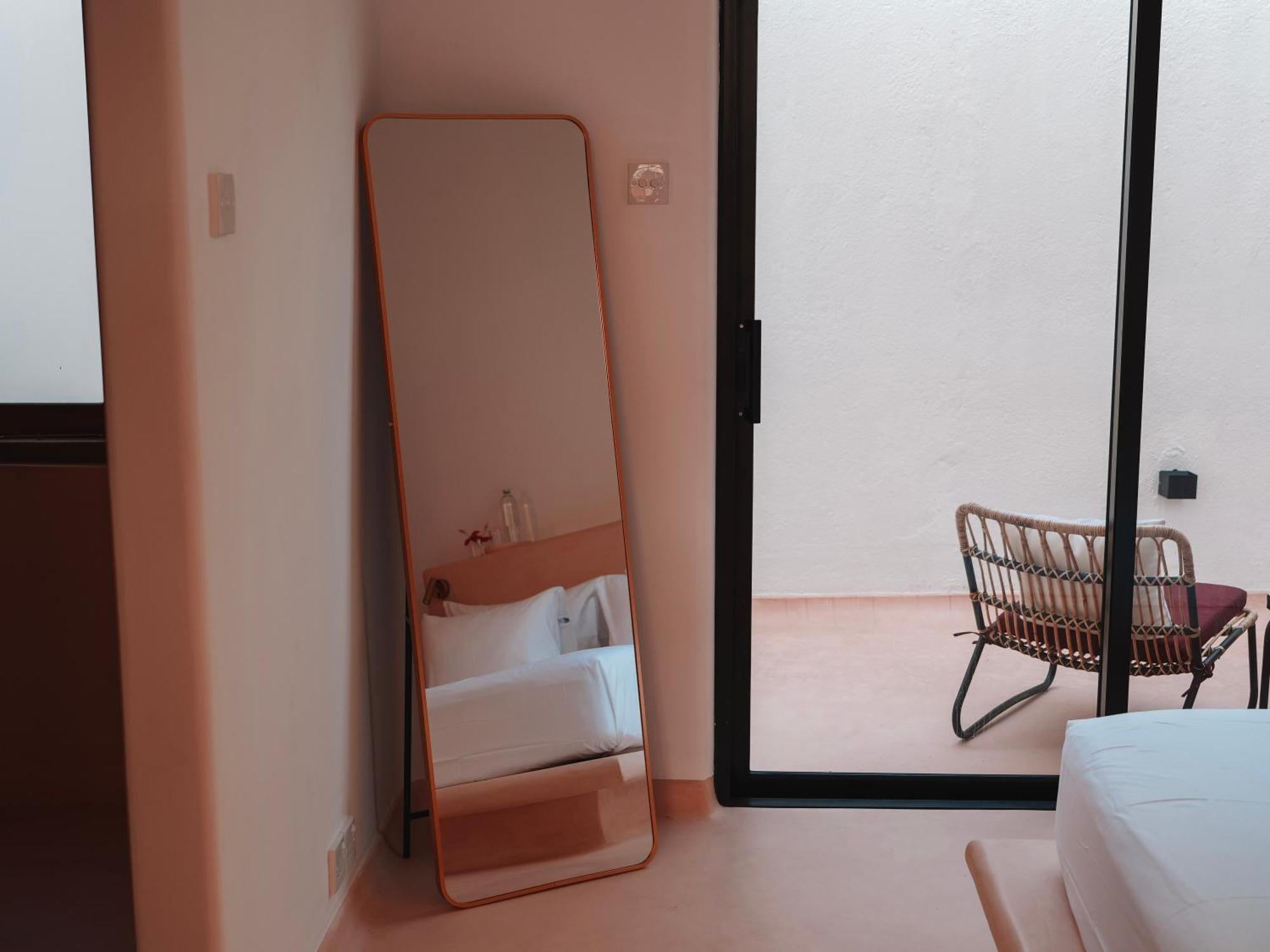 Animals Hotel Ahangama Room photo
